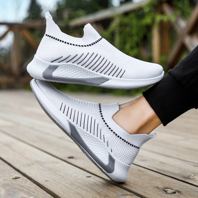 NEW Fashion Mesh Sock Shoes With Striped Design Men Outdoor Breathable Slip-on Sneakers Csuale Lightweight Running Sports Shoes