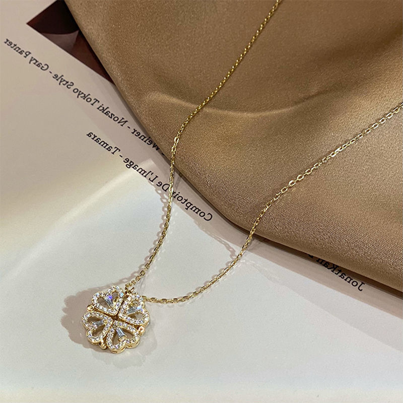 NEW Retro Magnetic Folding Heart Shaped Four Leaf Clover Pendant Necklace Women Love Clavicle Chain Gifts Openable Choker Jewelry