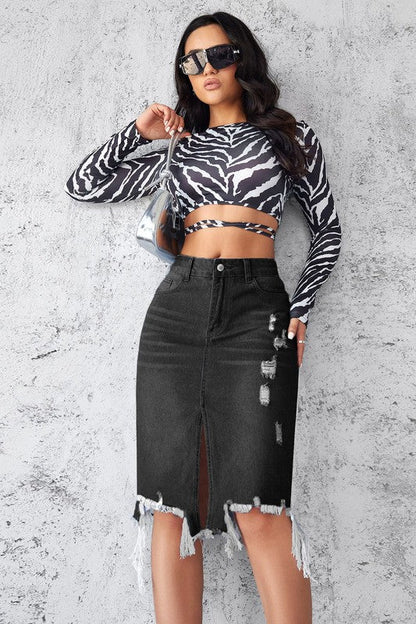 Women’s High-Waisted Mini Denim Skirt – Five-Pocket Design, Front Vent, Zip Button Closure