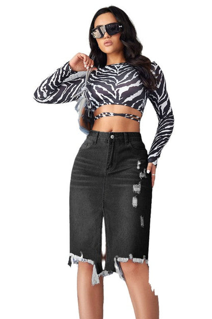 Women’s High-Waisted Mini Denim Skirt – Five-Pocket Design, Front Vent, Zip Button Closure