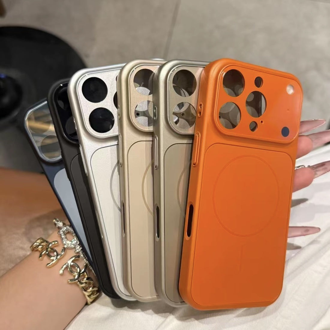 Solid Color All-inclusive Magnetic Phone Case