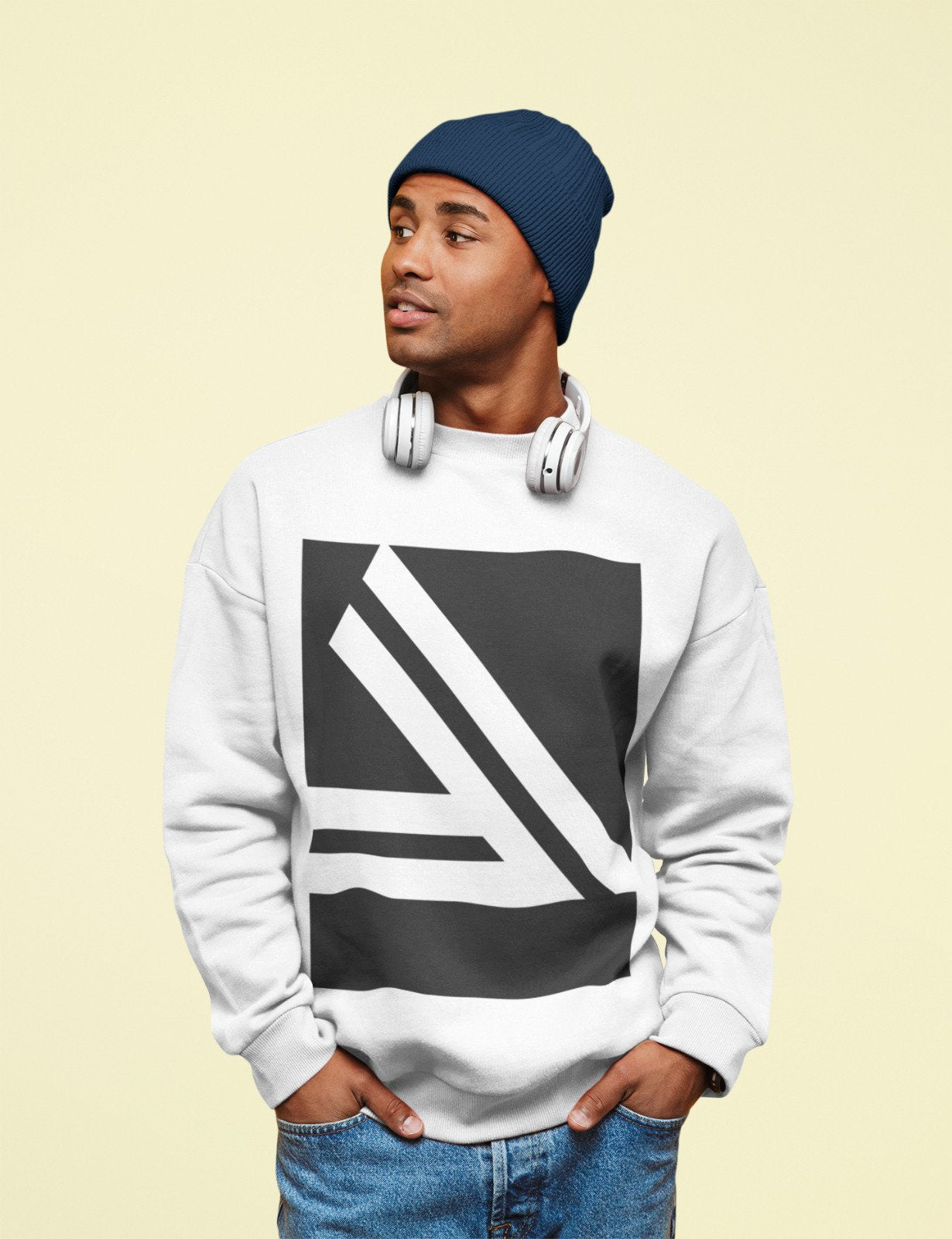 Men’s Graphic Crewneck Sweatshirt – Loose Fit, Soft Cotton-Blend Pullover