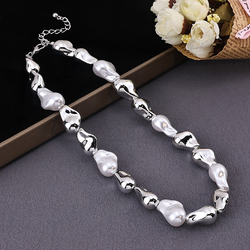 NEW Fashion Trendy Unique Artificial Pearl Clavicle Necklace