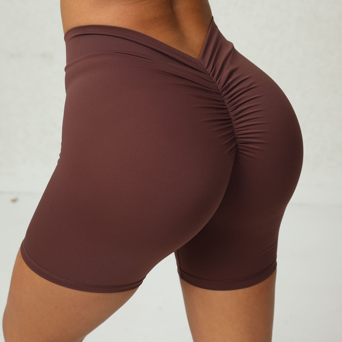 NEW Back Waist Deep V-shaped Wrinkle Tight Yoga Shorts