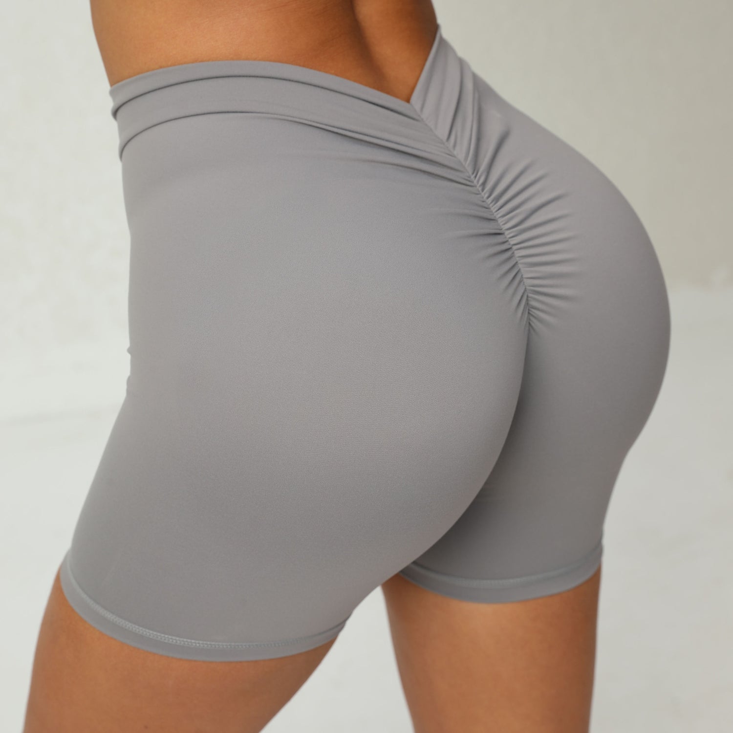 NEW Back Waist Deep V-shaped Wrinkle Tight Yoga Shorts