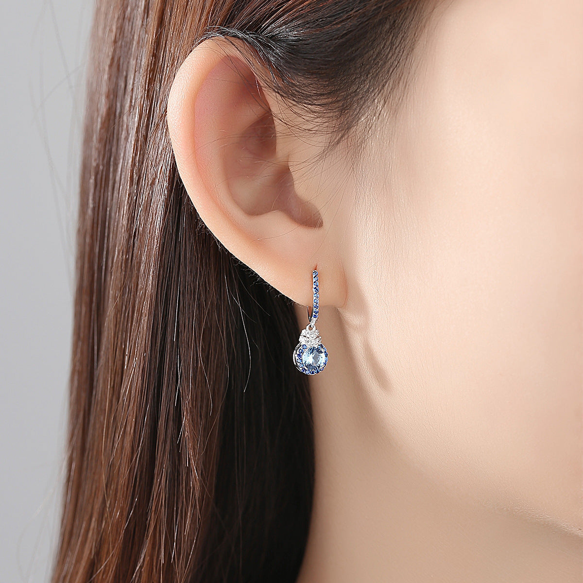 NEW Sky Blue Earrings S925 Silver Ear Clip Colored Gems Women